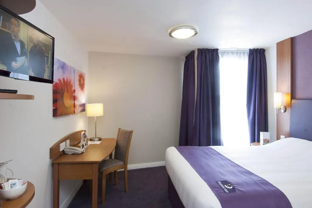 Hotel Premier Inn London Gatwick Airport South - London Road Crawley